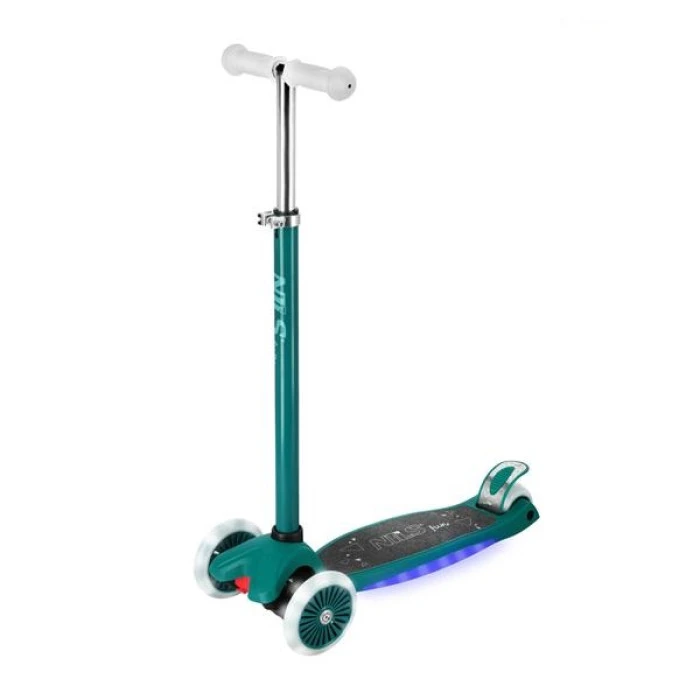 Самокат NILS FUN HLB1310, зелений