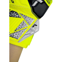 Рукавички воротарські Reusch Attrakt Solid Junior 5572515 2014 р.6,5, жовто-чорні