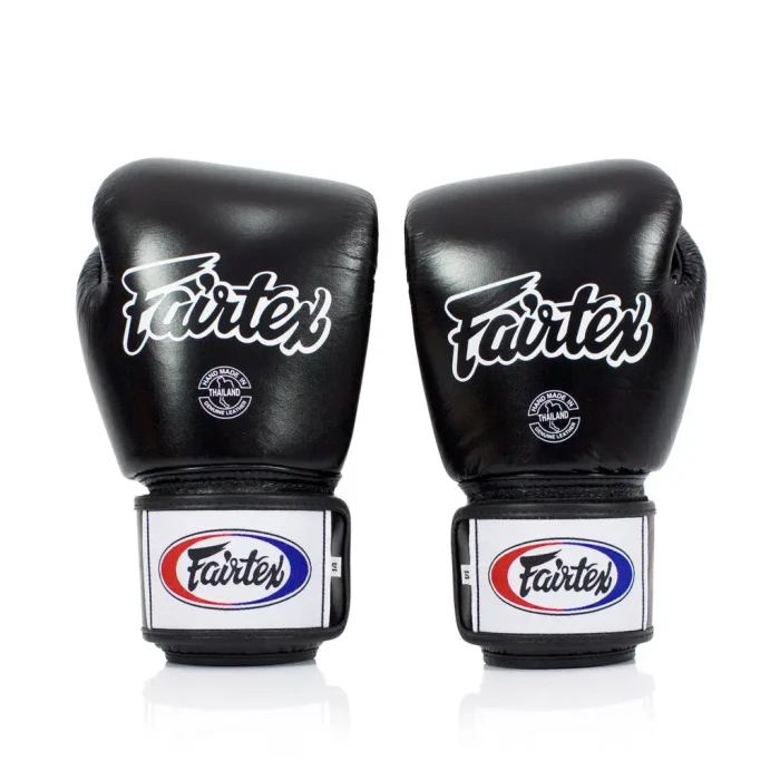 Перчатки боксерские кожаные с бинтами Fairtex BGV1 16 унций, черные