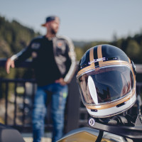 Мотоциклетный шлем W-TEC Fiber Glass Black - XXL (63-64)