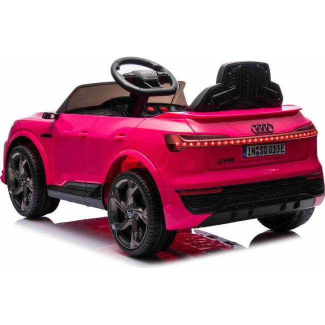 Детская аккумуляторная машинка Audi SQ8 Розовая