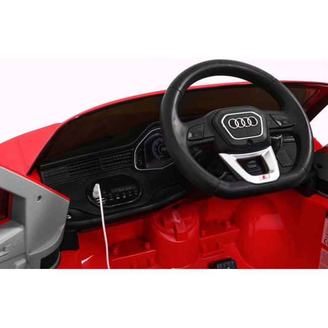 Детская аккумуляторная машинка Audi Q8 Красная