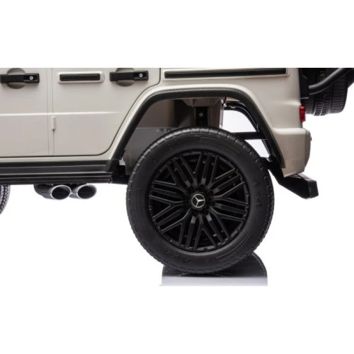 Дитяча акумуляторна машинка Mercedes Benz G63 AMG XXL Біла