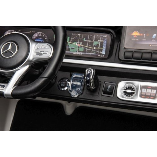 Детская аккумуляторная машинка Mercedes Benz G63 AMG XXL Белая