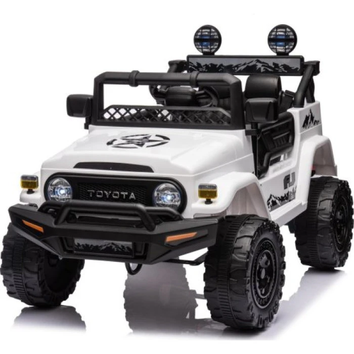 Дитяча акумуляторна машинка Toyota FJ Cruiser Біла