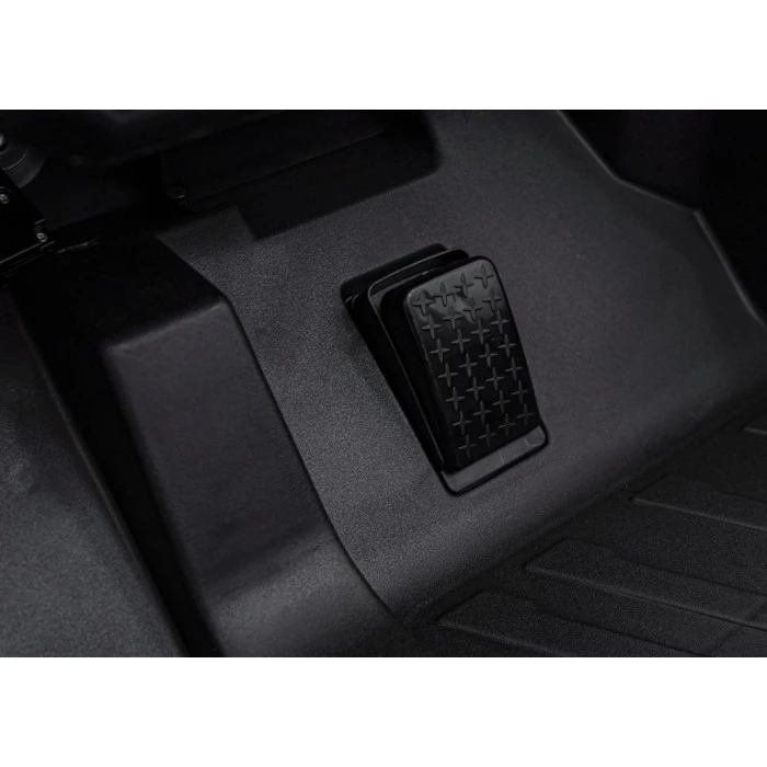 Дитячий акумуляторний квадроцикл CAN-AM Maverick рожевий