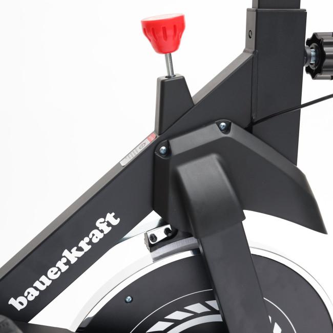 Велотренажер Bauerkraft чорно-білий