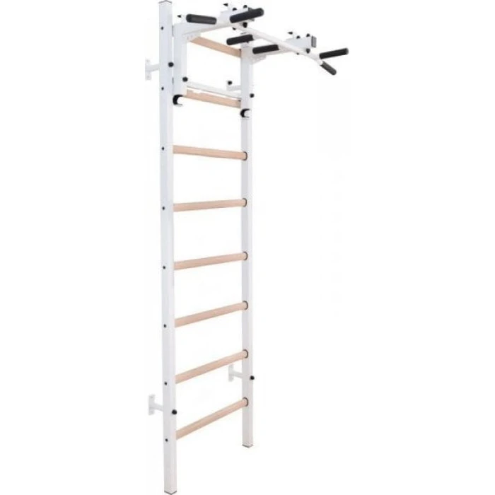 Лестница гимнастическая BenchK 231W с деревянным перекладином и аксессуарами.