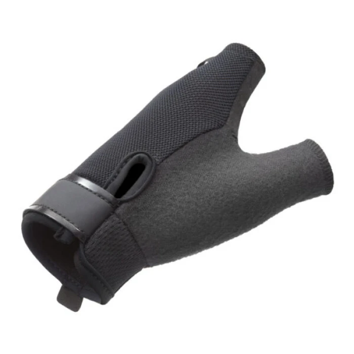 Перчатки Adidas Innwell, черно-белые