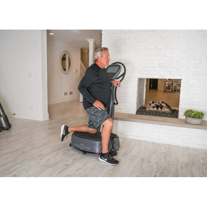 Массажер платформа Power Plate My7, черно-серый