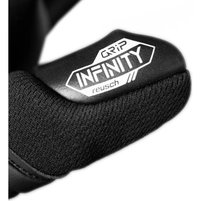 Рукавички воротарські Reusch Attrakt Freegel Infinity czarne 5570735 7700 р.8, чорні