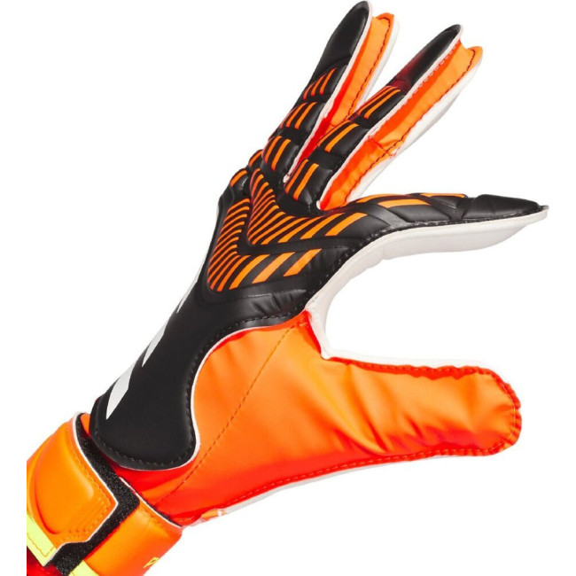 Рукавички воротарські Adidas Predator Training IQ4027 р. 10,5, різнокольорові