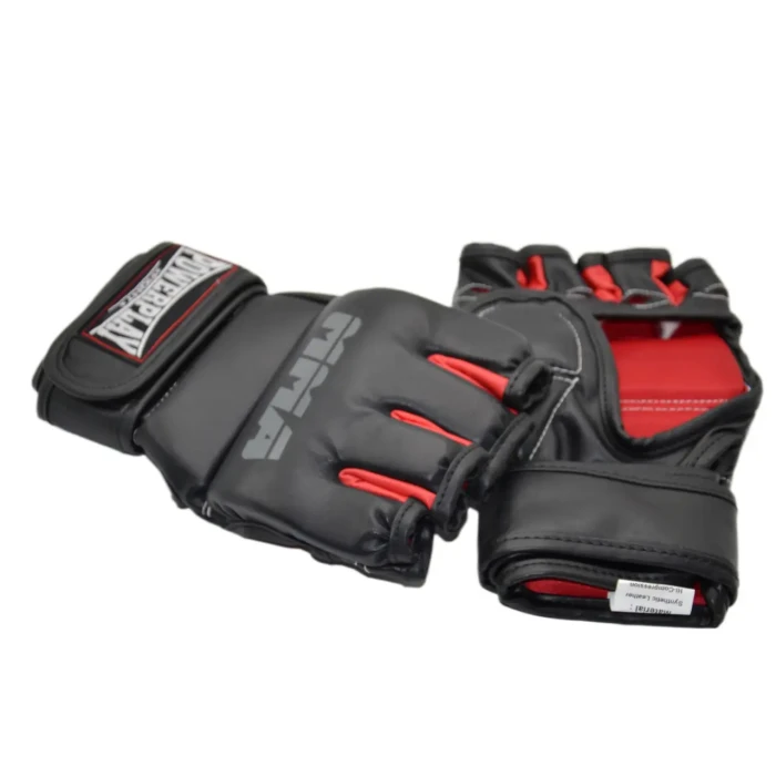 Перчатки MMA PowerPlay 3053 размер L/XL, черно-красные