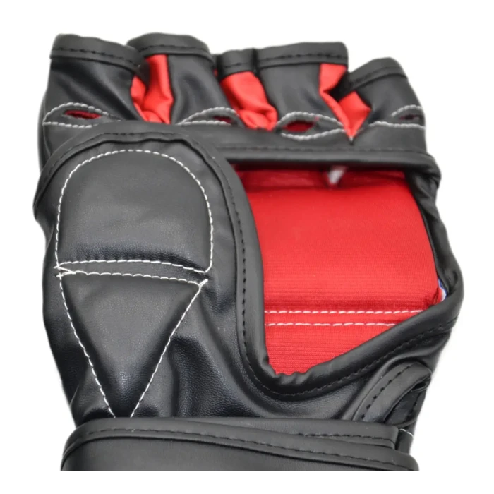 Перчатки MMA PowerPlay 3053 размер L/XL, черно-красные