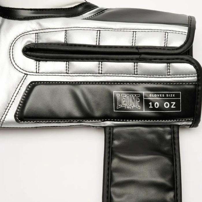 Перчатки боксерские с бинтами Leone GN208 ICONIC размер 12 унций, черные