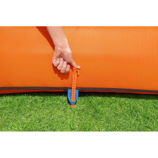 Батут надувной Jump and Soar Bouncer Bestway 53394 разноцветный