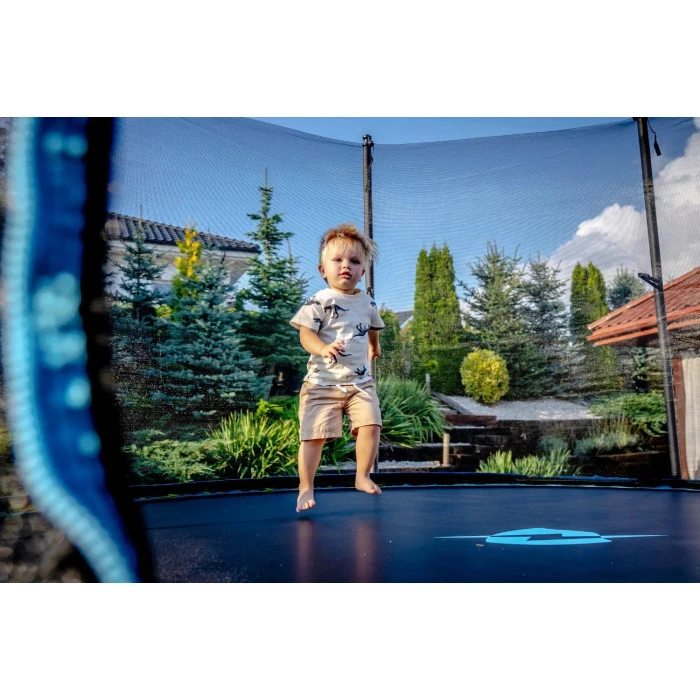 Батут THUNDER OUTSIDE PRO с наружной сеткой 8 футов 244 см черно-голубой