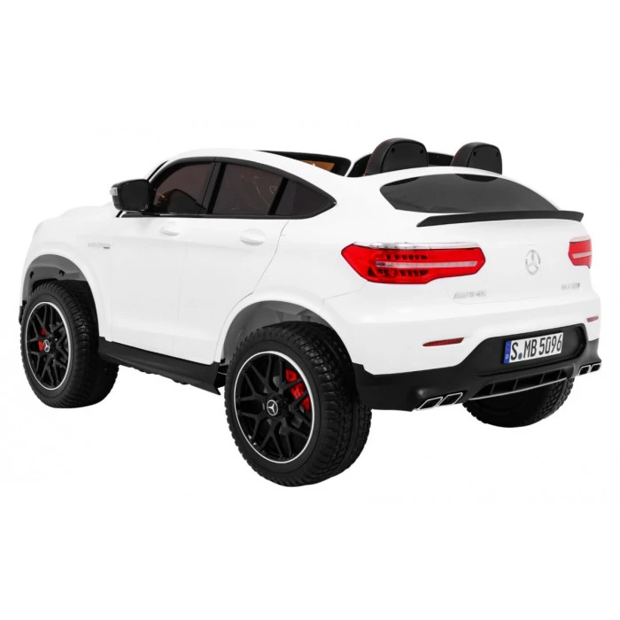 Детская аккумуляторная машинка Mercedes GLC 63S Белая