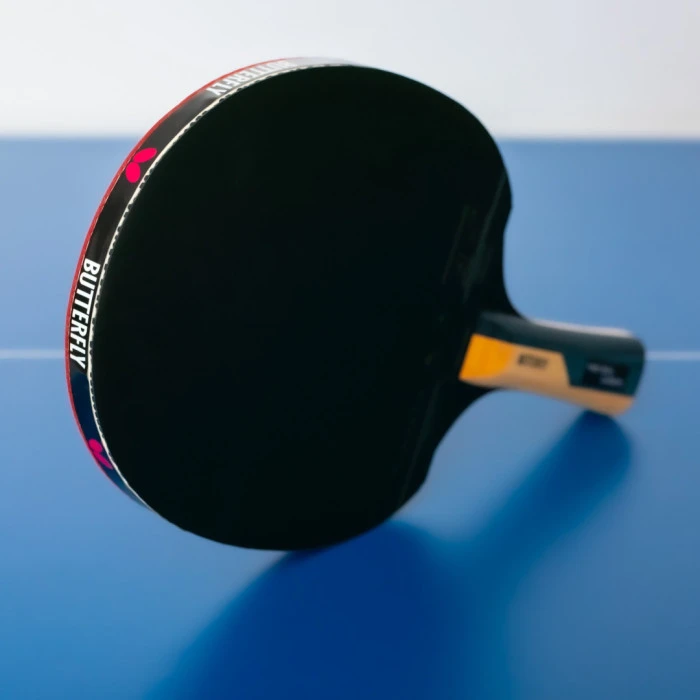 Ракетка для настільного тенісу BUTTERFLY Timo Boll Carbon, чорно-червона