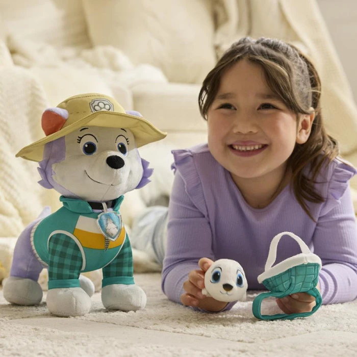Мягкая игрушка Spin Master Щенок Эверест с любимцем 30 см "Щенячий патруль"