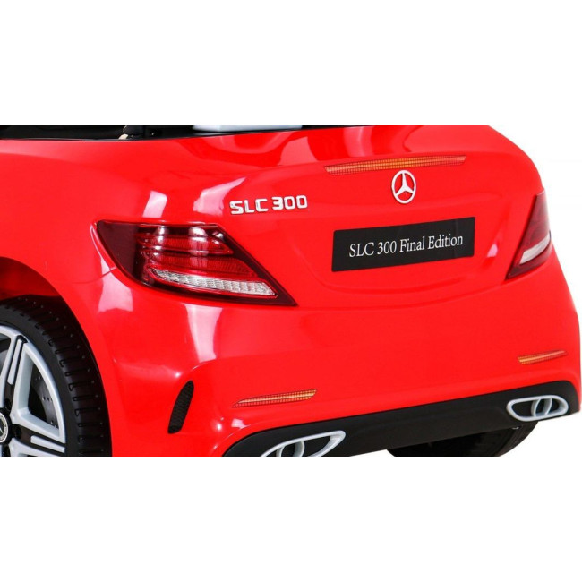 Детская аккумуляторная машинка Mercedes Benz SLC300 Красная