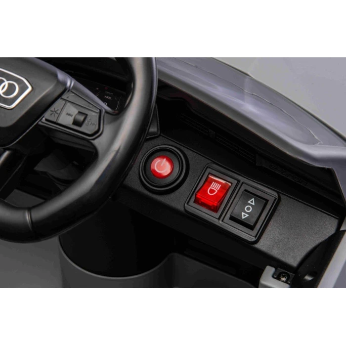 Дитяча акумуляторна машинка Audi SQ8 Сіра