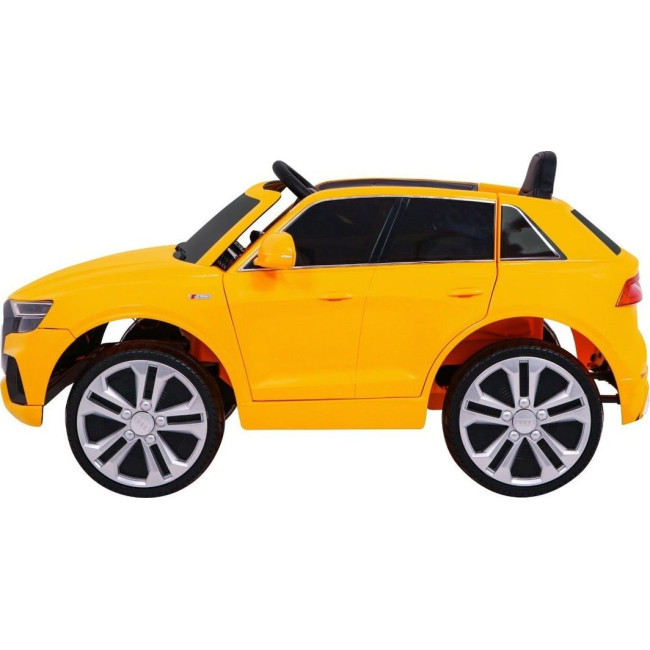 Детская аккумуляторная машинка Audi Q8 Желтая