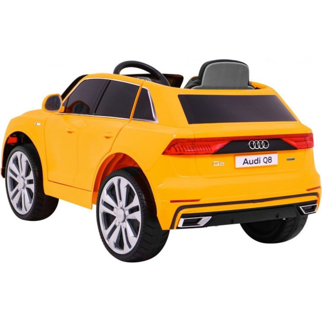 Детская аккумуляторная машинка Audi Q8 Желтая