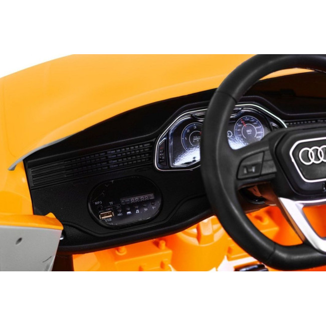 Детская аккумуляторная машинка Audi Q8 Желтая