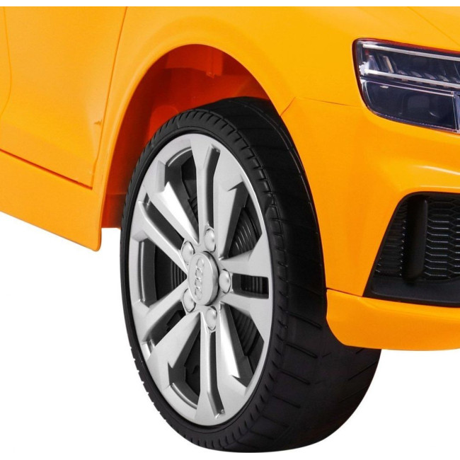 Детская аккумуляторная машинка Audi Q8 Желтая