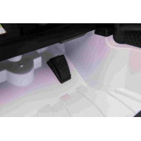 Детская аккумуляторная машинка Mercedes Benz AMG SL65 S Белая