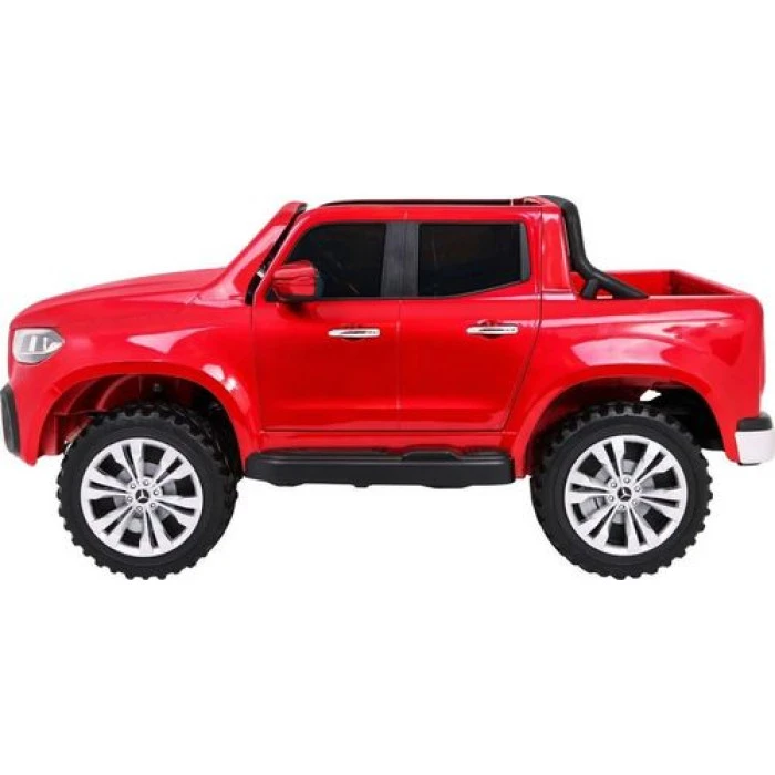 Детская аккумуляторная машинка Mercedes Benz X-Class Красная
