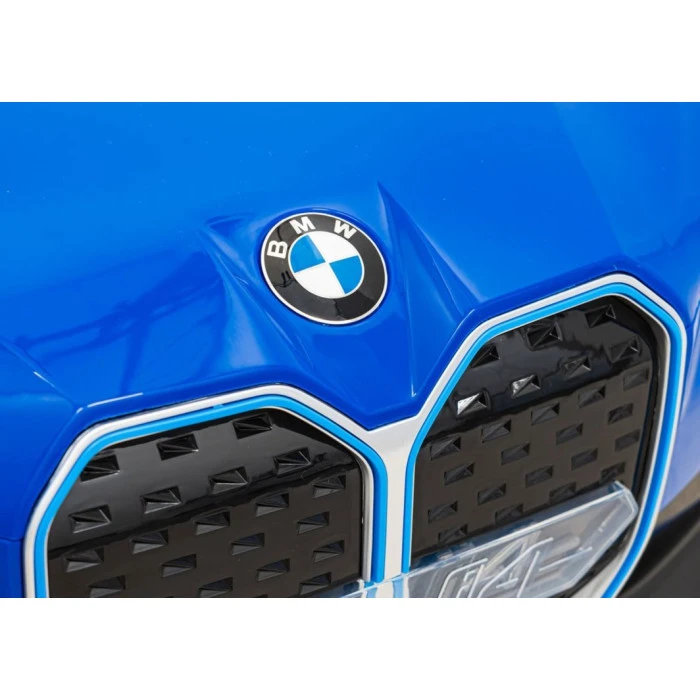 Детская аккумуляторная машинка BMW i4 Синяя