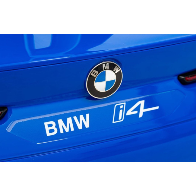 Детская аккумуляторная машинка BMW i4 Синяя