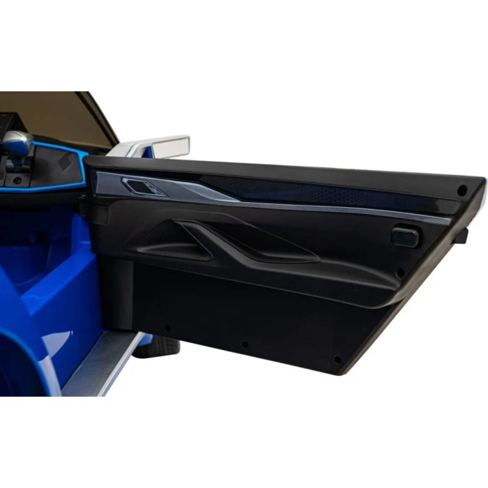 Детская аккумуляторная машинка BMW i4 Синяя