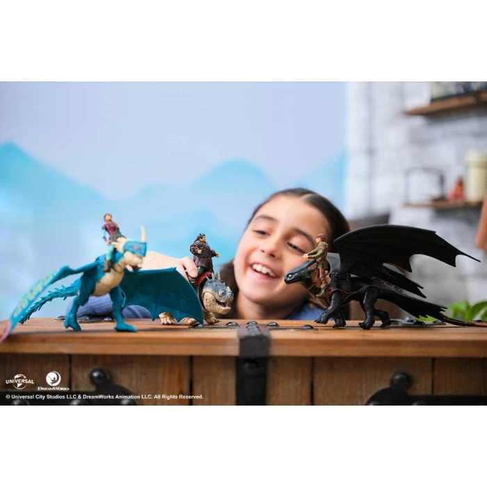 Фигурки Spin Master Дракон Беззубик и всадник Икоты, "Как обуздать дракона"