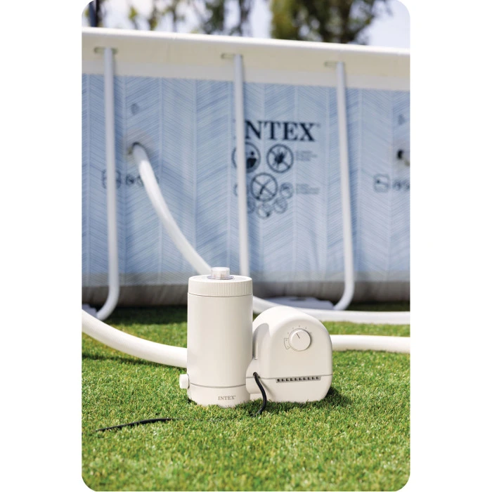 Насос для фильтрации бассейна INTEX 26636 5678 л/ч + картридж, шланги и фитинги.