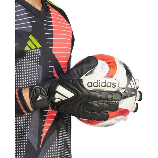 Рукавички воротарські Adidas Copa Club Goalkeeper JY0625 р. 7,5, чорно-білі