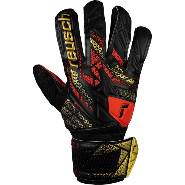 Перчатки вратарские Reusch Attrakt Solid 5570515 7075 г.9,5, красно-черные