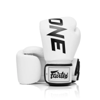 Перчатки боксерские кожаные с бинтами Fairtex BGV1-ONE 10 унций, белые