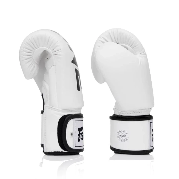 Рукавички боксерські шкіряні з бинтами Fairtex BGV1-ONE 10 унцій, білі