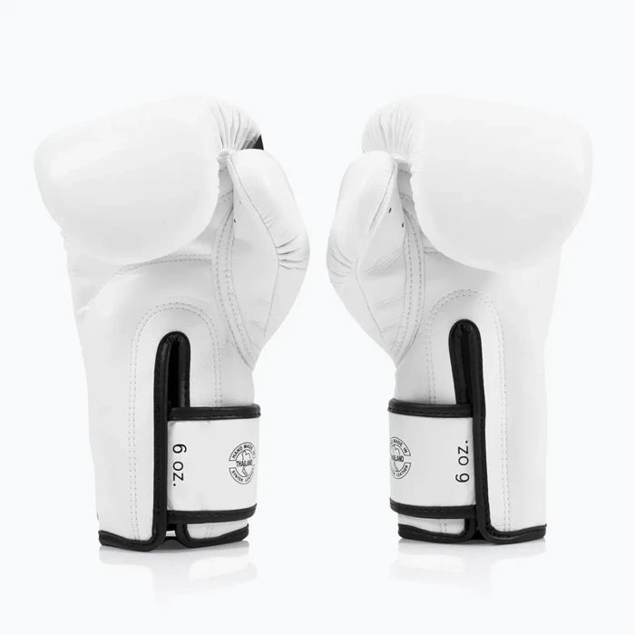 Перчатки боксерские с бинтами Fairtex BGV14 10 унций, белые