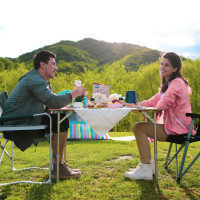 Раскладной стол для кемпинга KINGCAMP Bambus 100 x 65 см