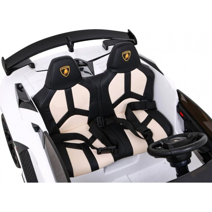 Дитяча акумуляторна машинка Lamborghini SVJ DRIFT Біла
