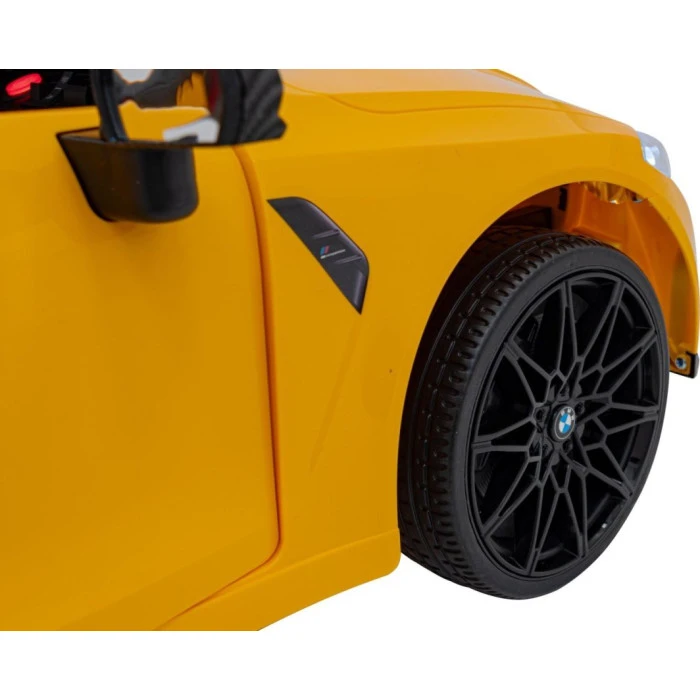 Детская аккумуляторная машинка BMW M4 Желтая