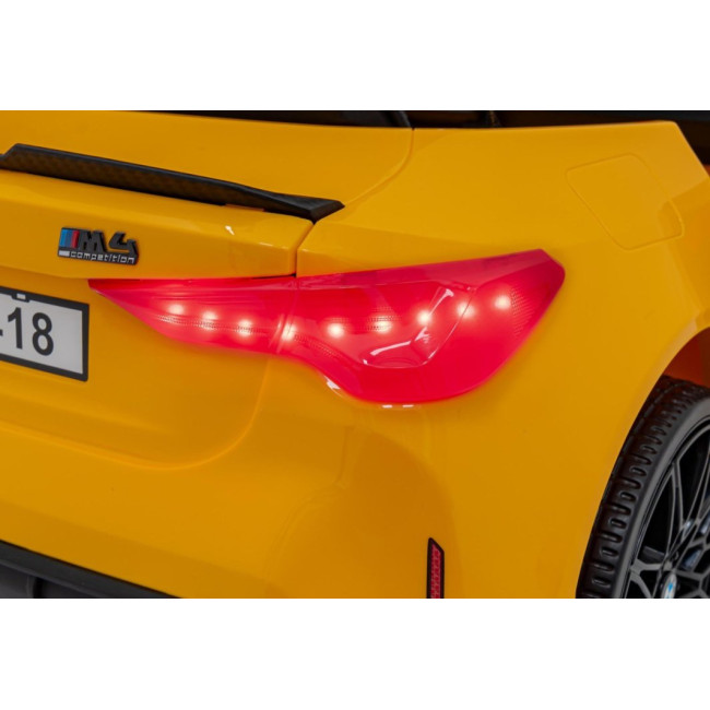 Детская аккумуляторная машинка BMW M4 Желтая