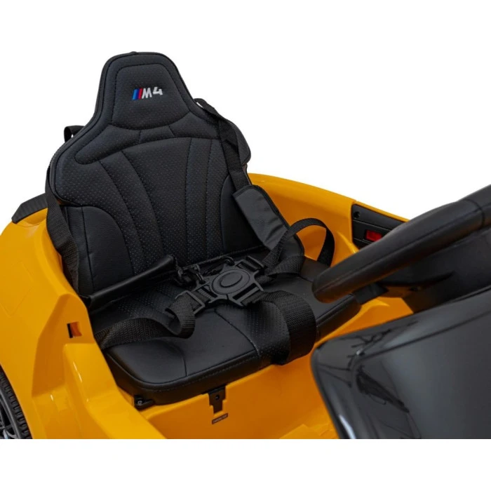 Детская аккумуляторная машинка BMW M4 Желтая