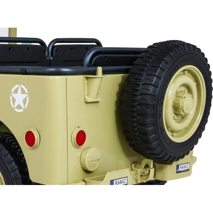 Детская аккумуляторная военная машина Retro Strong