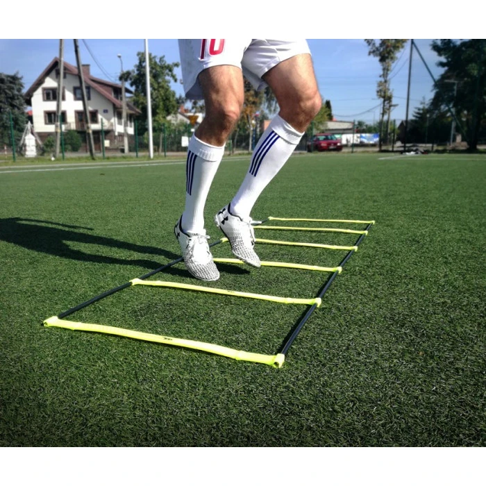 Координационная лестница, с барьерами на 12 ступеней