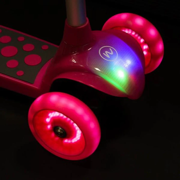 Самокат детский трехколесный NILS FUN HLB02 розовый